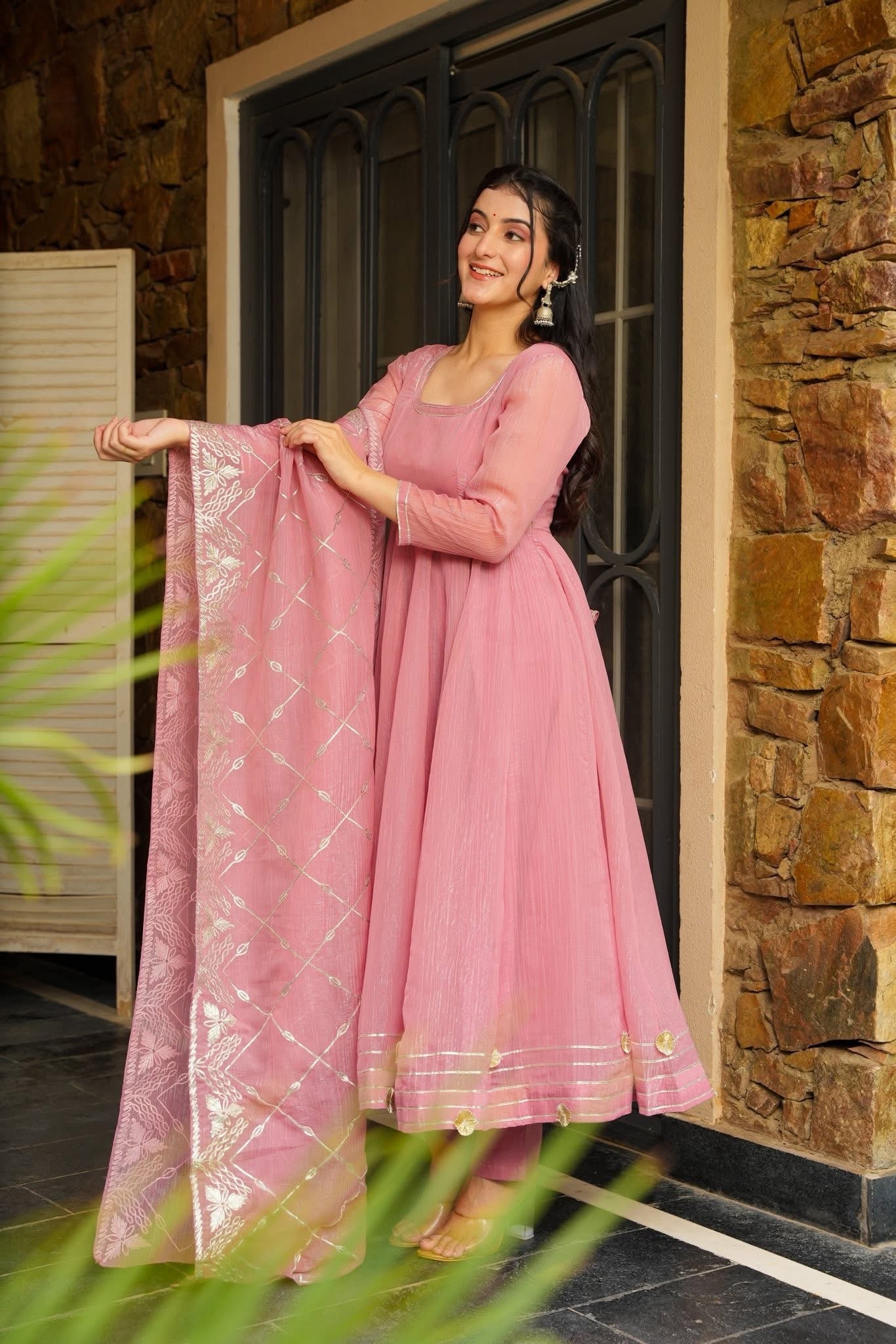 Rosy Raah Suit Set