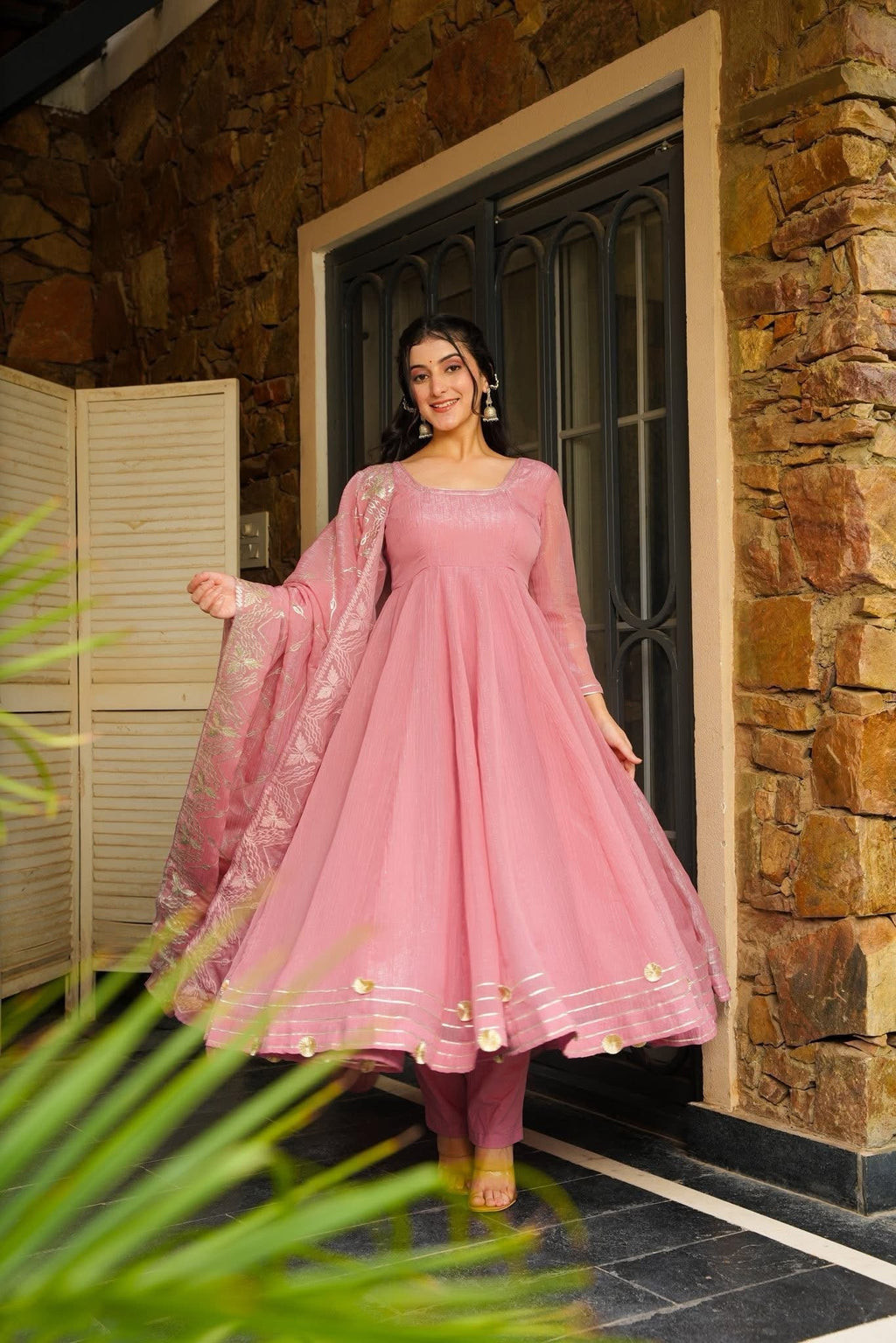 Rosy Raah Suit Set