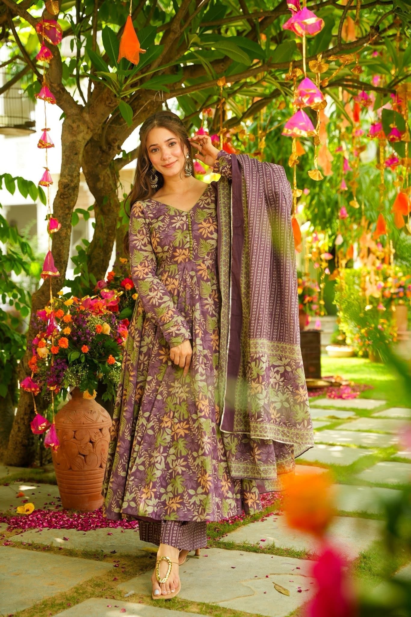 Parvaneh Gul Suit Set